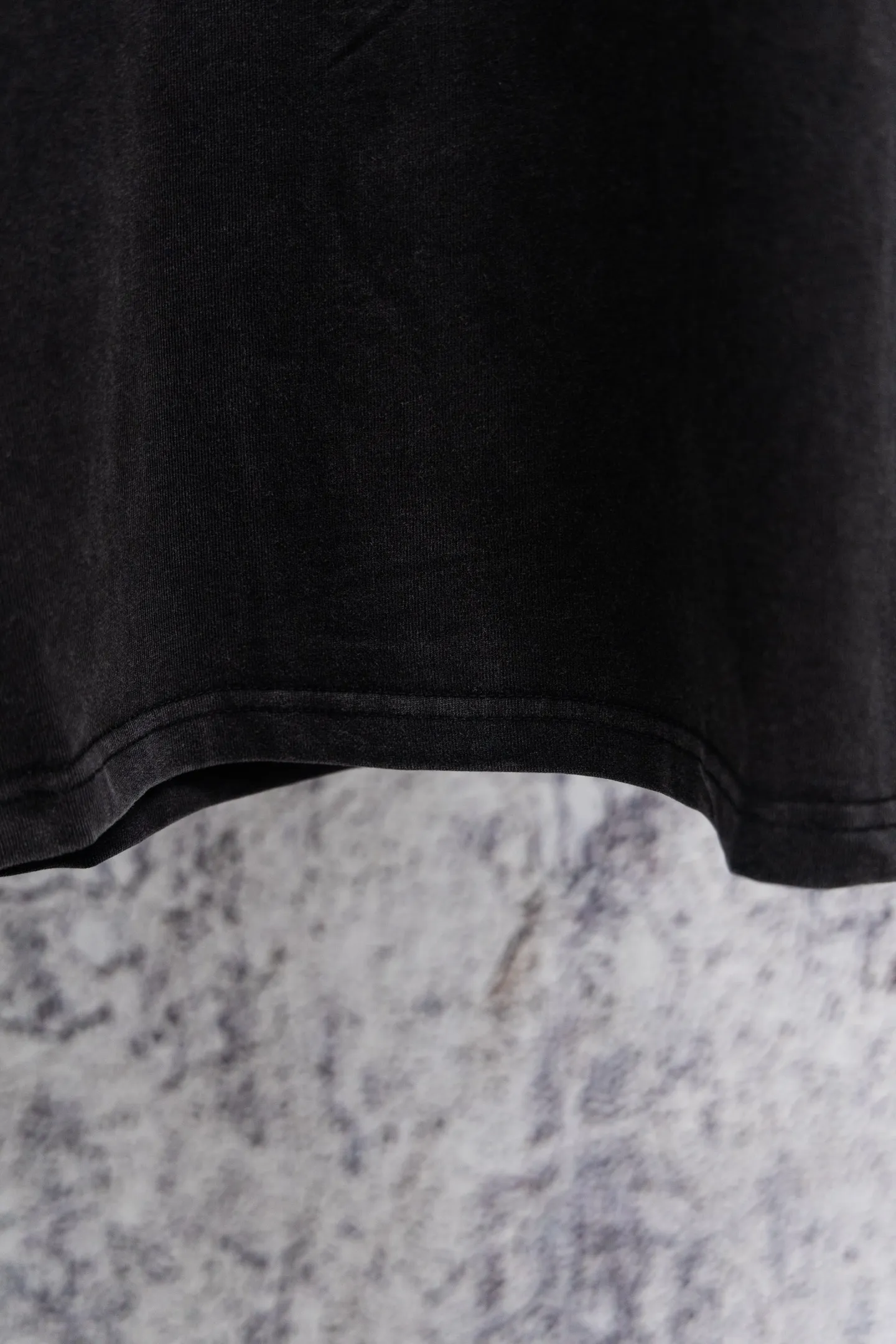 Balenciaga 2026New Arrival logo T ▪️ : 300 ， ▪️ 32S ，300 ； 32s+70D ，300g：95/ *5% 。 Breathable， ，Breathable ； ， ， 。 Breathable， ，Breathable ； 。 32 Premium ，70D ， ， 。 ▪️ New Arrival ▪️ Same Style ▪️ ▪️ ：Black ▪️Size：S-XL